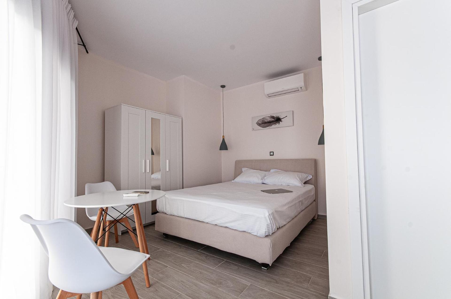 Apartment Boutique Myesis *